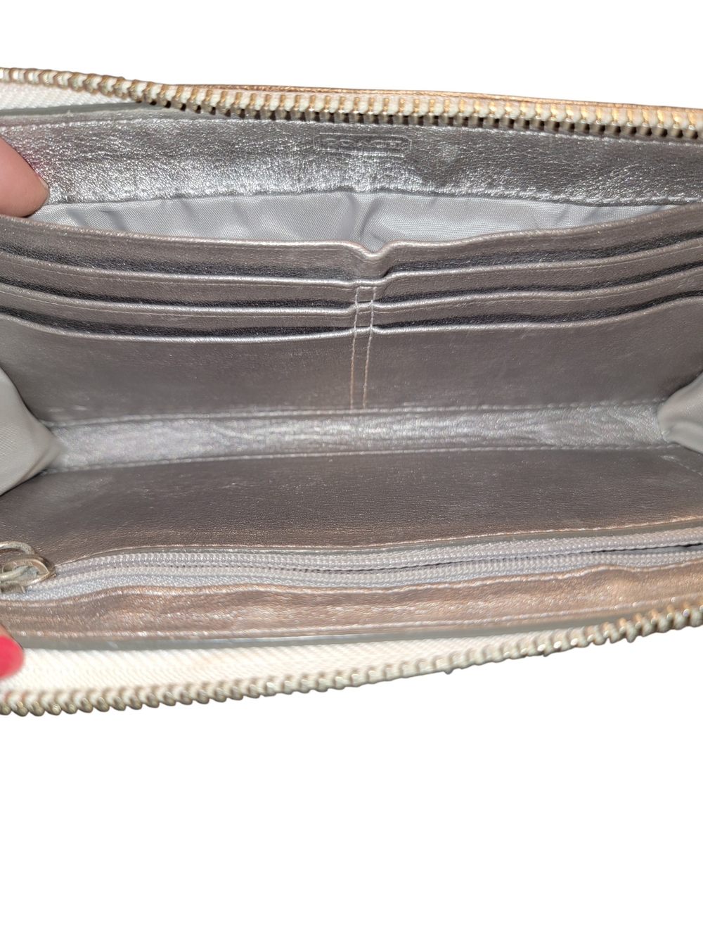Coach Poppy Rare 2010 Graffiti Bella Glam XL Tote with Hang Tags and Wristlet - Picture 9 of 16